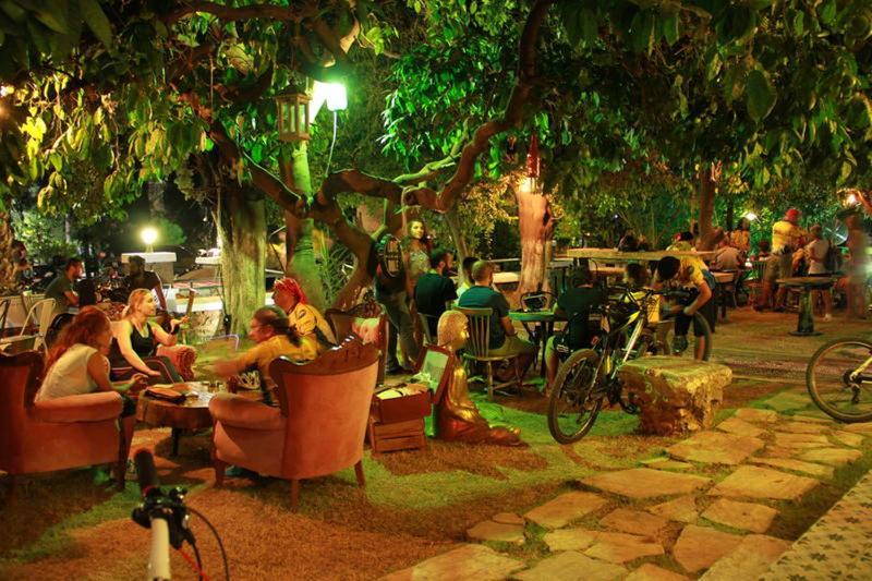 Role Street Hostel Antalya Ngoại thất bức ảnh