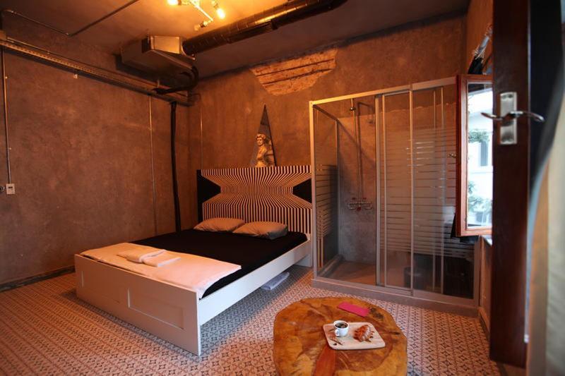 Role Street Hostel Antalya Ngoại thất bức ảnh